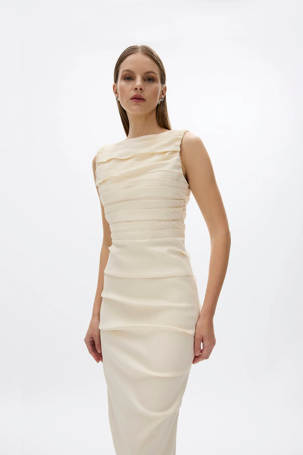 ADELA GOWN