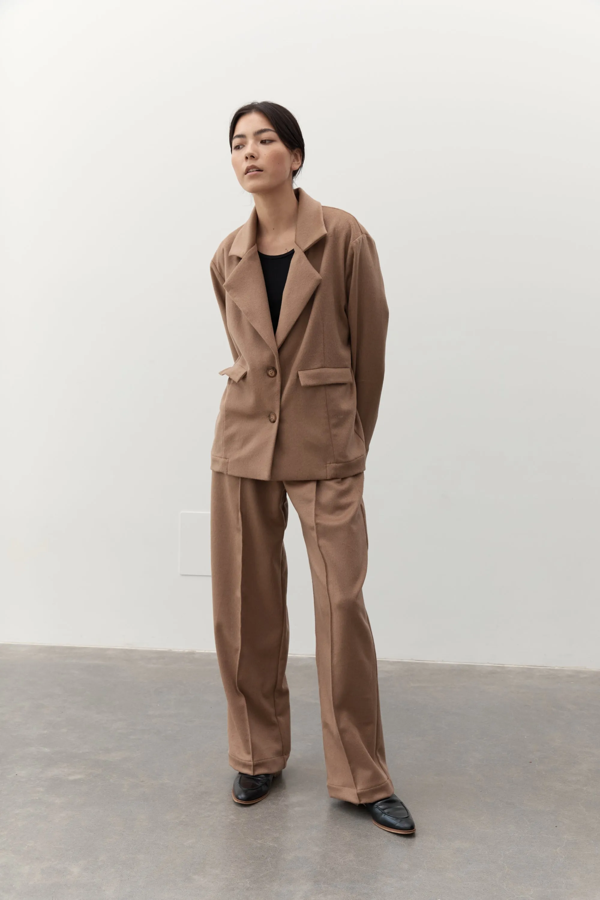 ALINA WOOL BLAZER - LATTE