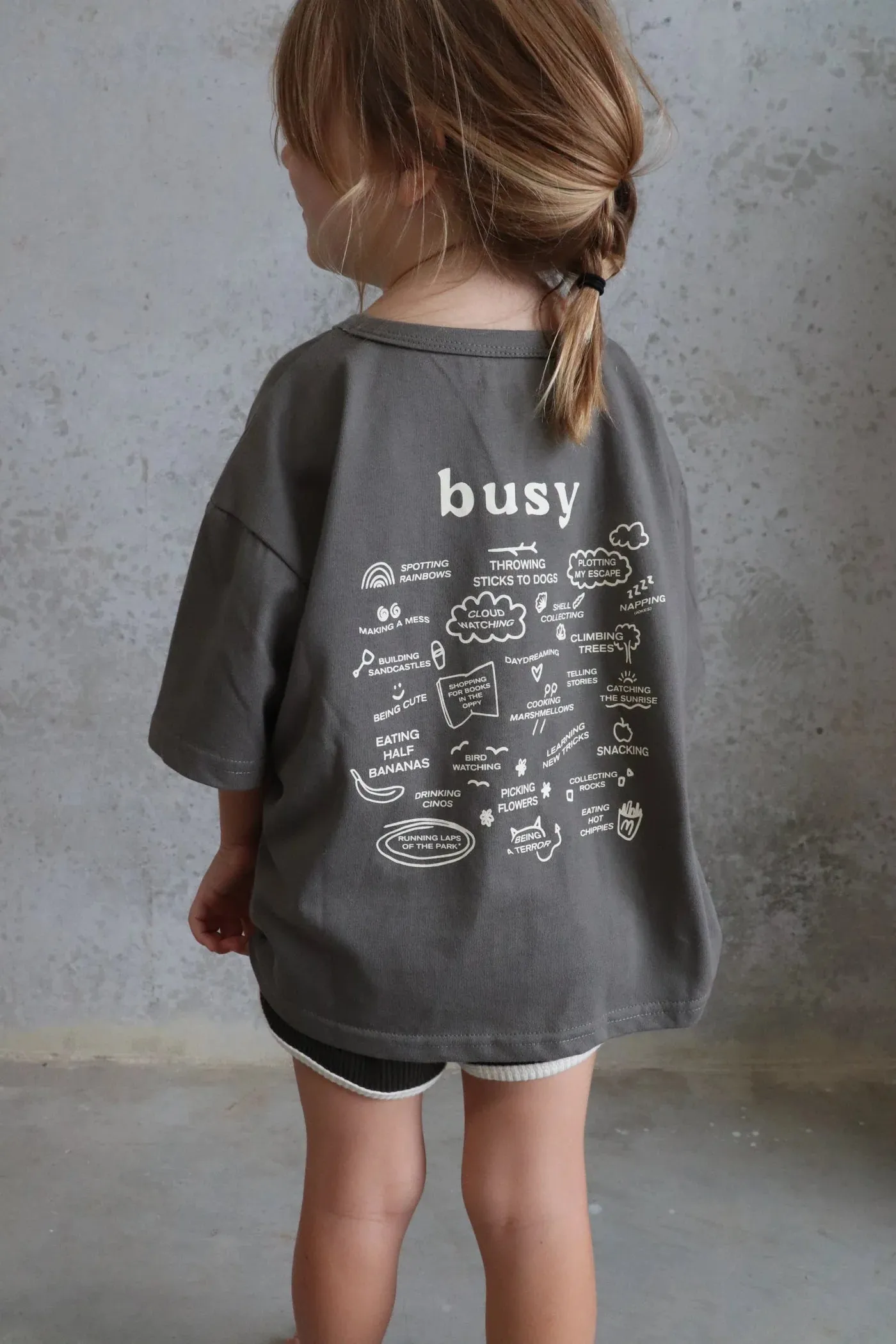 Busy Tee Charcoal
