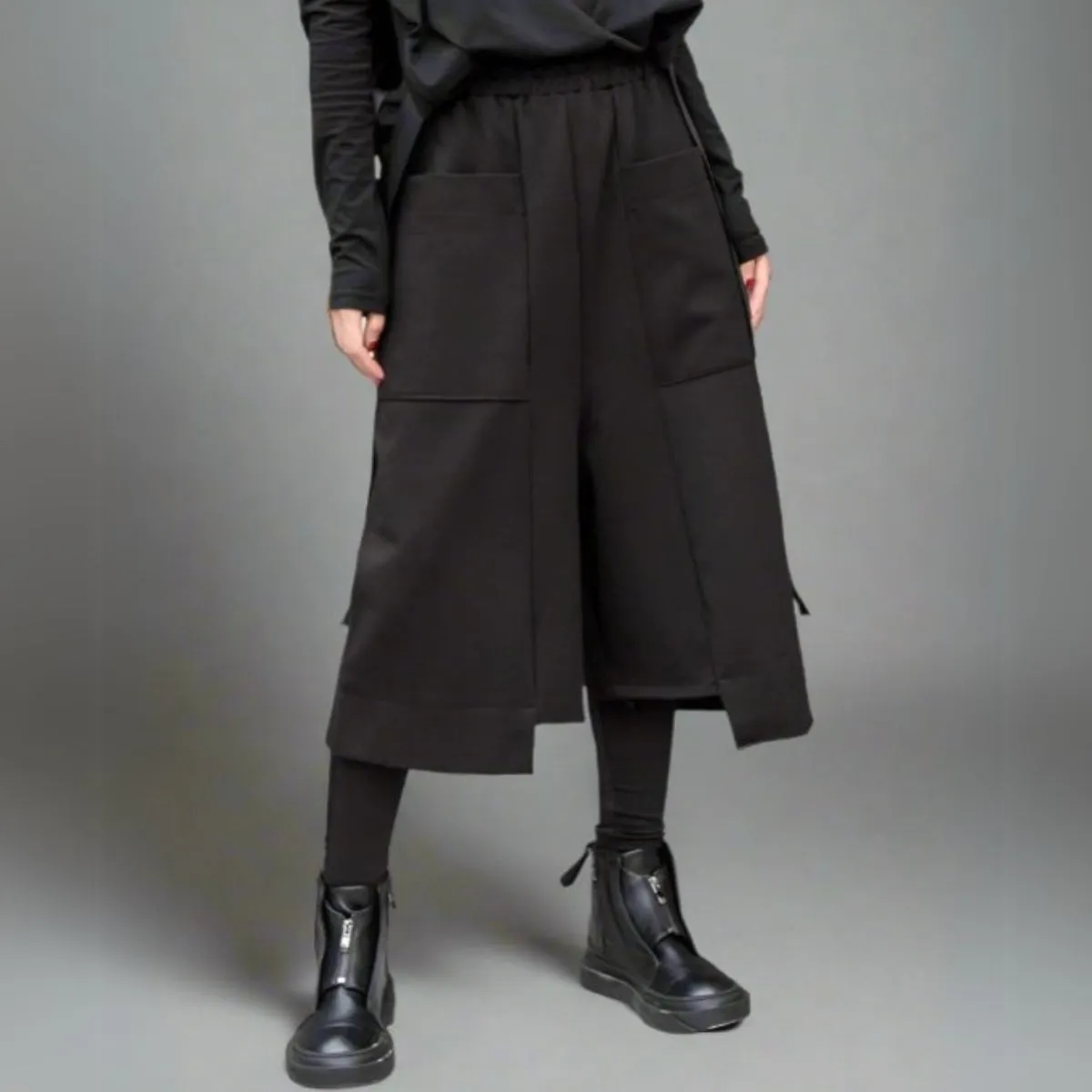 Calf-Length Punk Streetwear Shorts with Pockets