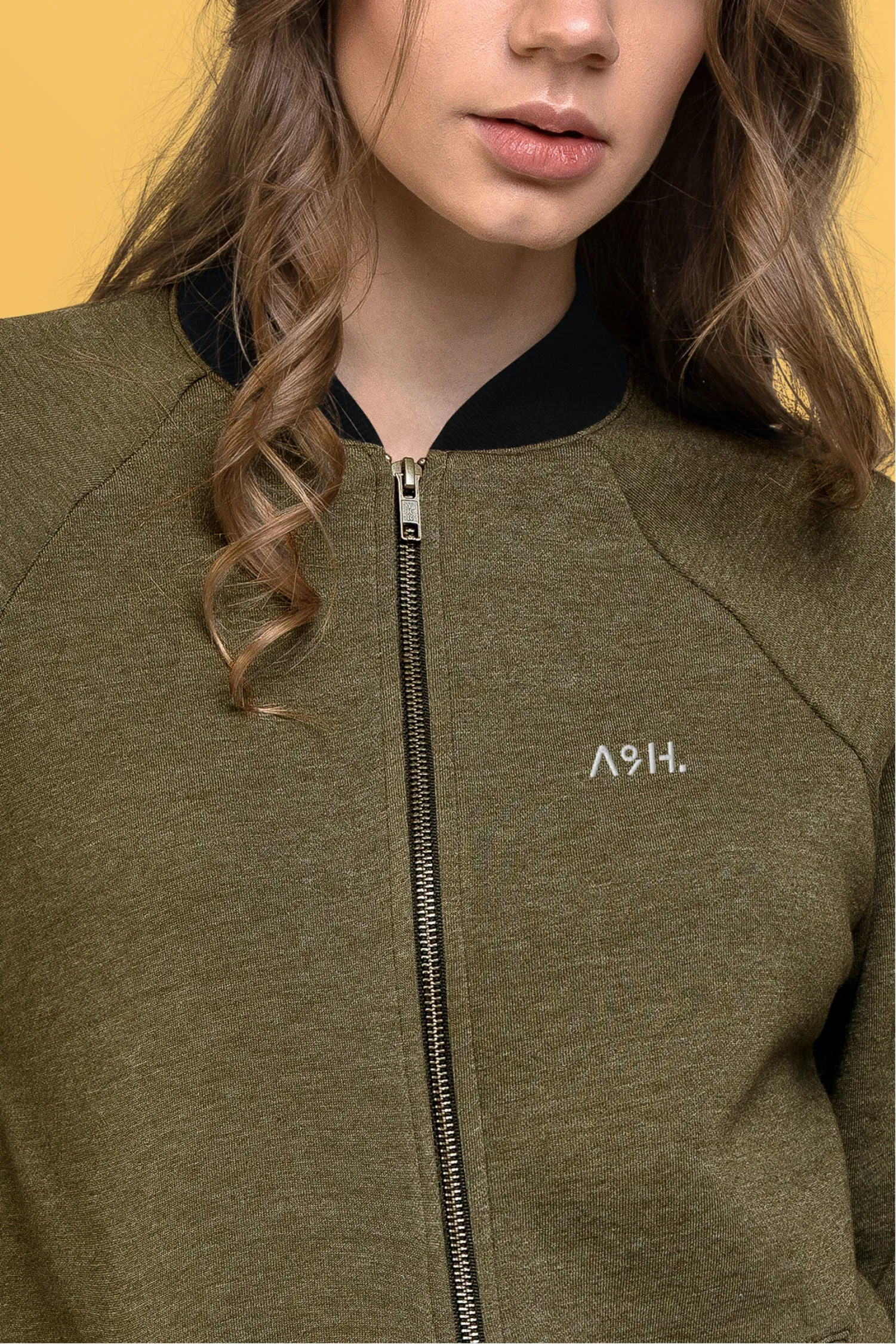 Chaqueta Bomber Bordada A&amp;H