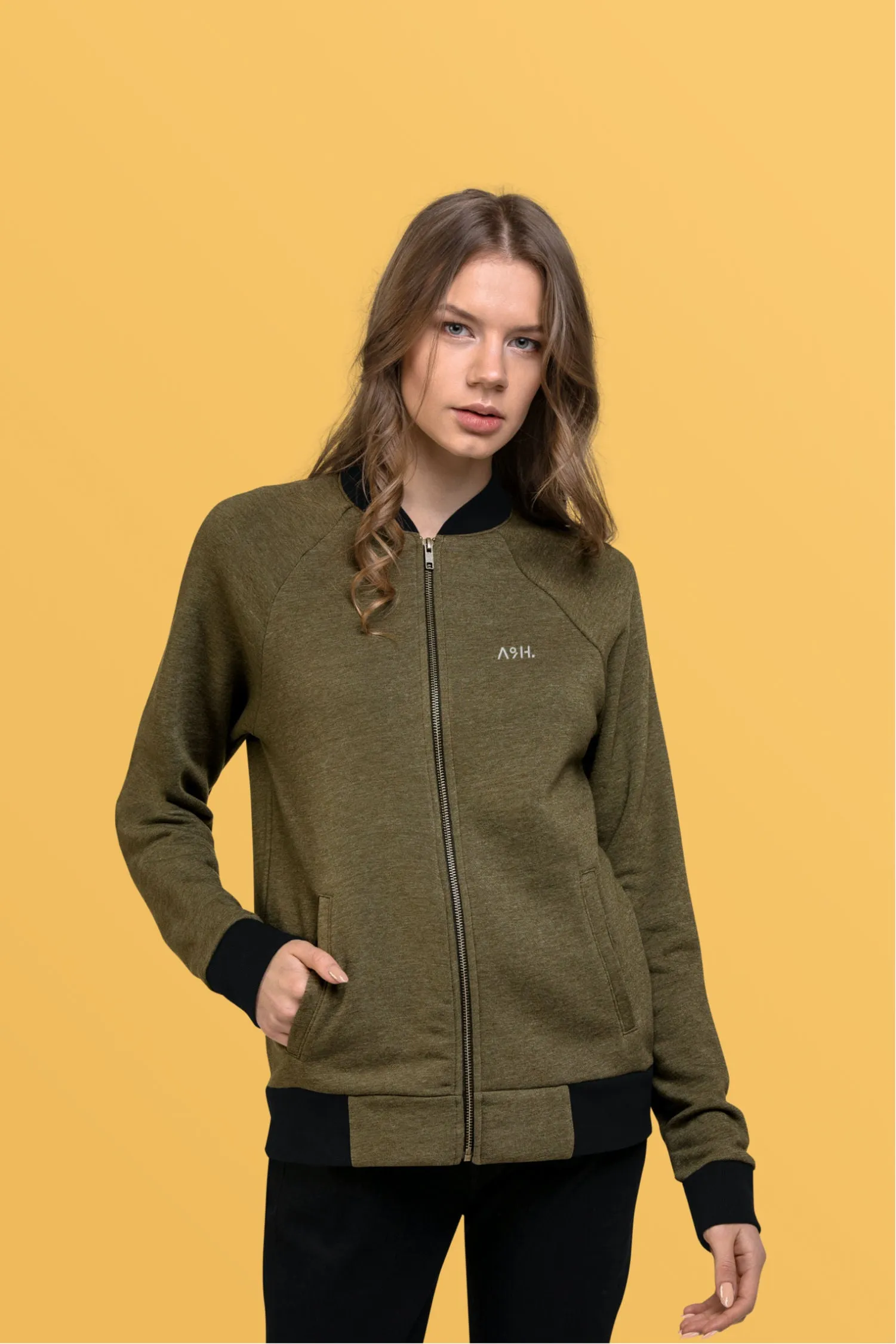Chaqueta Bomber Bordada A&amp;H