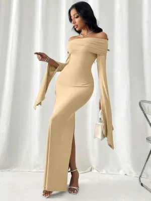 CM-DS119814 Women Elegant Seoul Style Off Shoulder Long Sleeve Bodycon Maxi Dress - Apricot