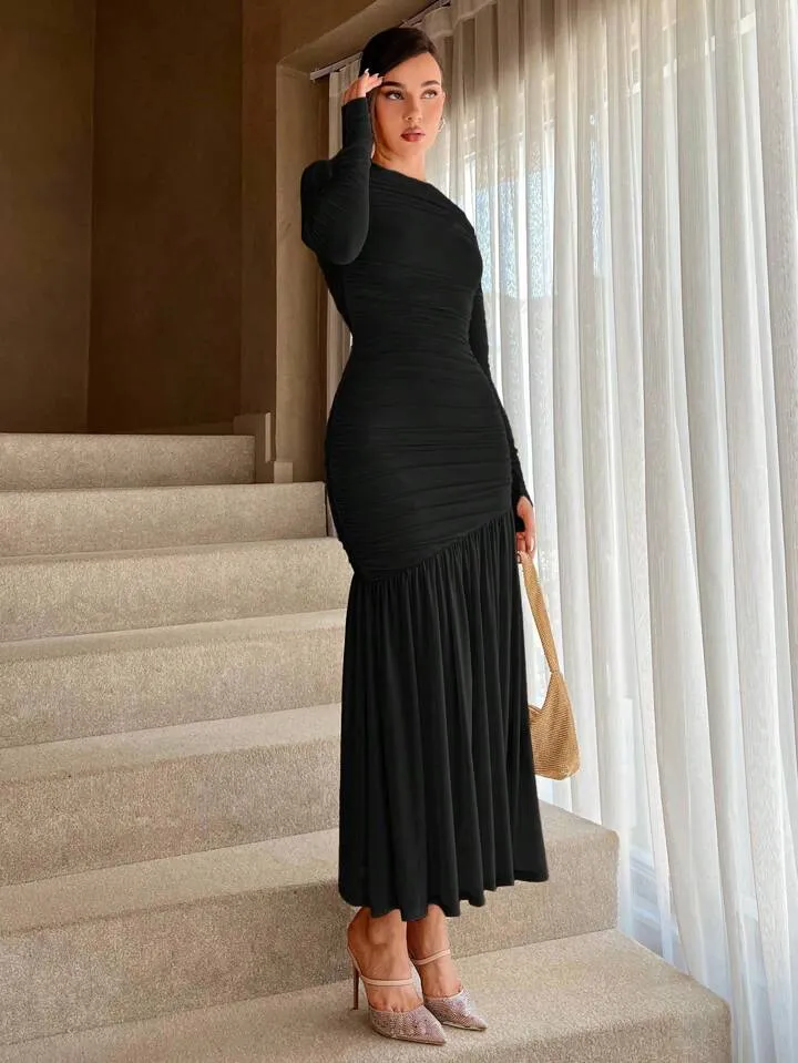 CM-DS443777 Women Elegant Seoul Style Round Neck Solid Ruched Ruffle Hem Dress - Black