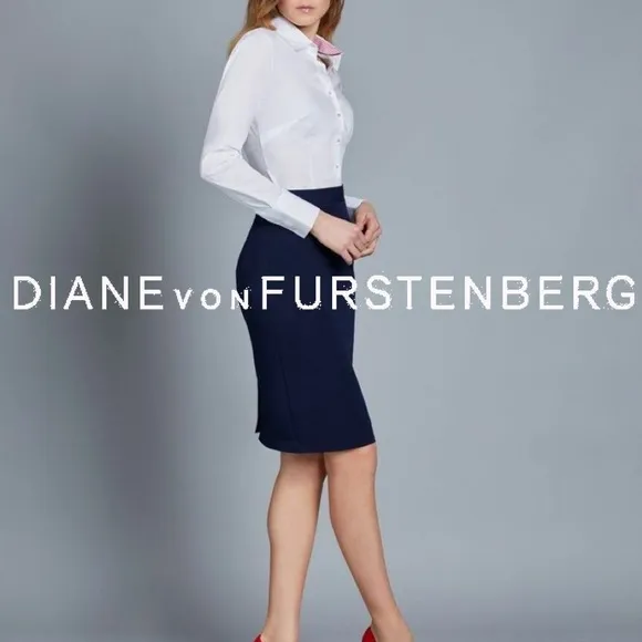 Diane von Furstenberg Elegant Navy Blue Stretch Slit Pencil Skirt {$298} Size 6