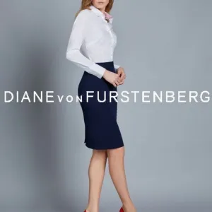 Diane von Furstenberg Elegant Navy Blue Stretch Slit Pencil Skirt {$298} Size 6
