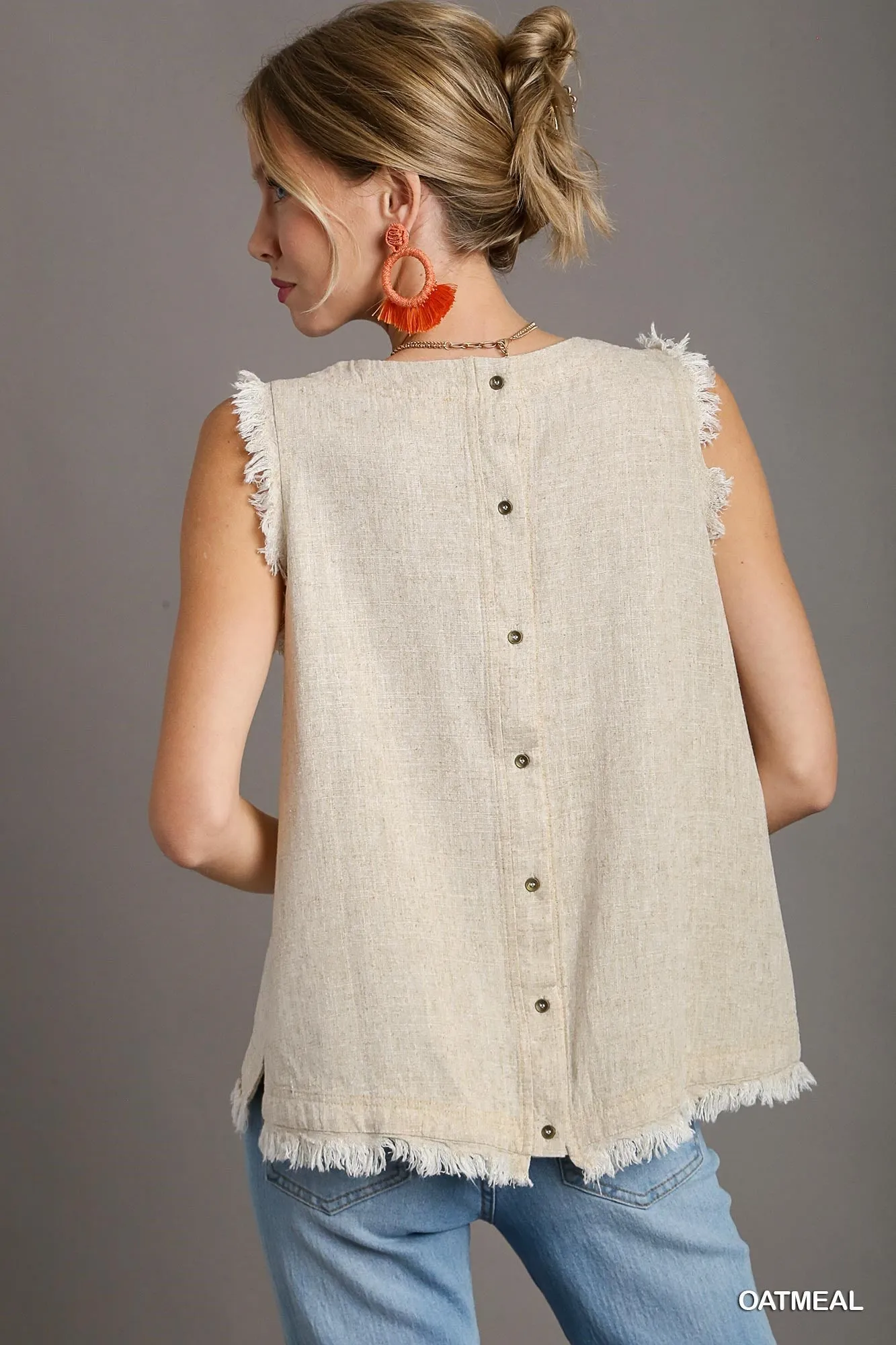 DOWN TO EARTH LINEN TOP IN OATMEAL
