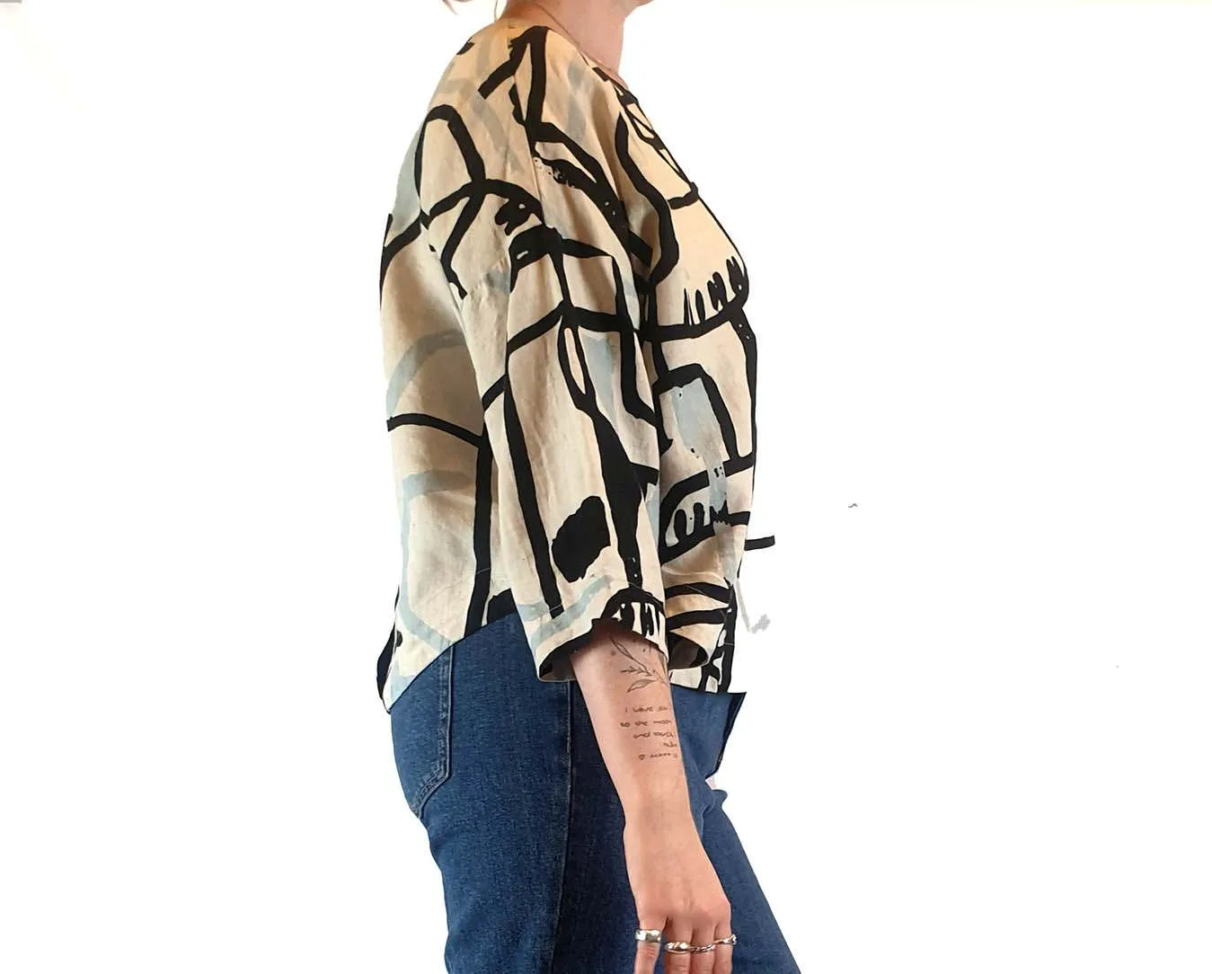 Gorman   Claire Johnson 100% linen unique print top size M
