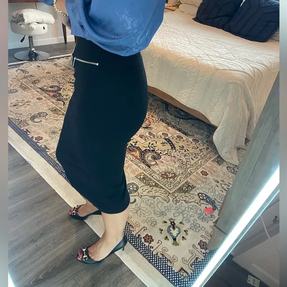 Karen Millen  Black Pencil Skirt