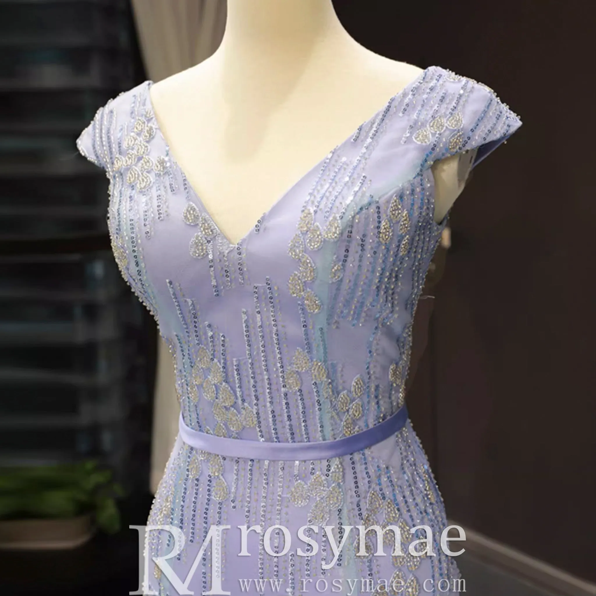 Latest Beading Sequined Wedding Dress V-Neck Vintage Mermaid Bridal Gown