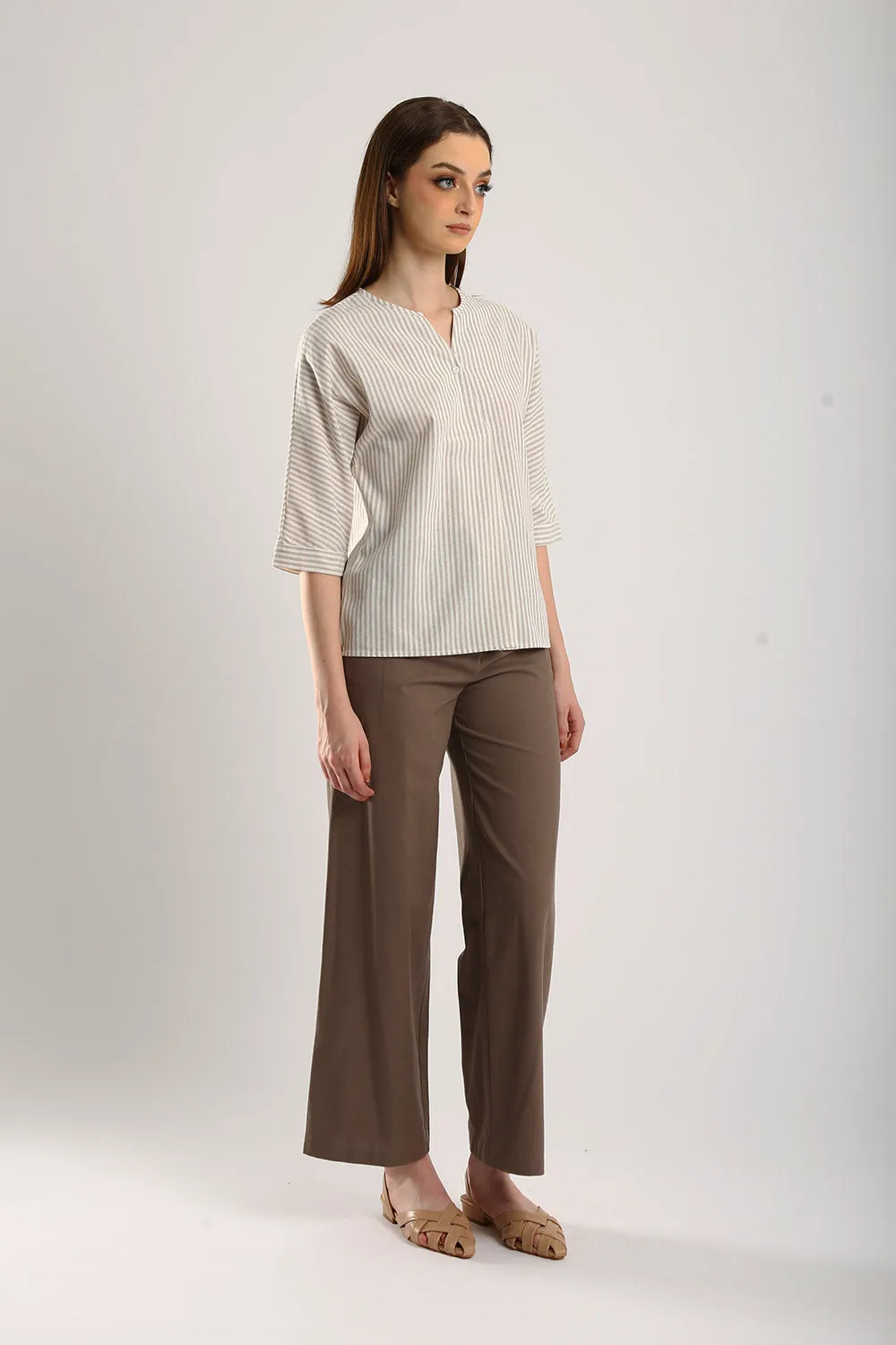Lisa Classic Linen Wide Leg Pants in Taupe