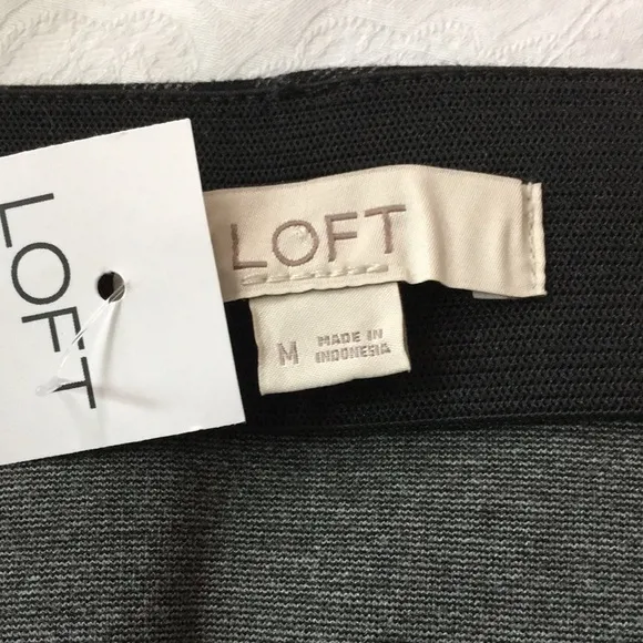 LOFT Black Mini Pencil Skirt for Casual Occasions