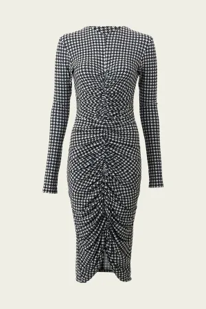 Long Sleeve V Neck Shirred Front Dress To Knee in Large Houndstooth