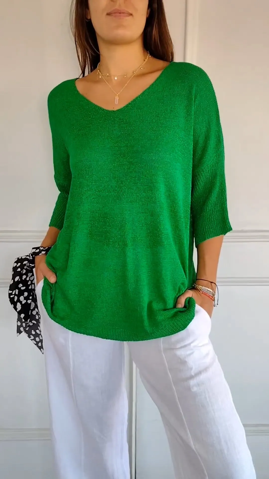 Lydia® | V-neck knitted top