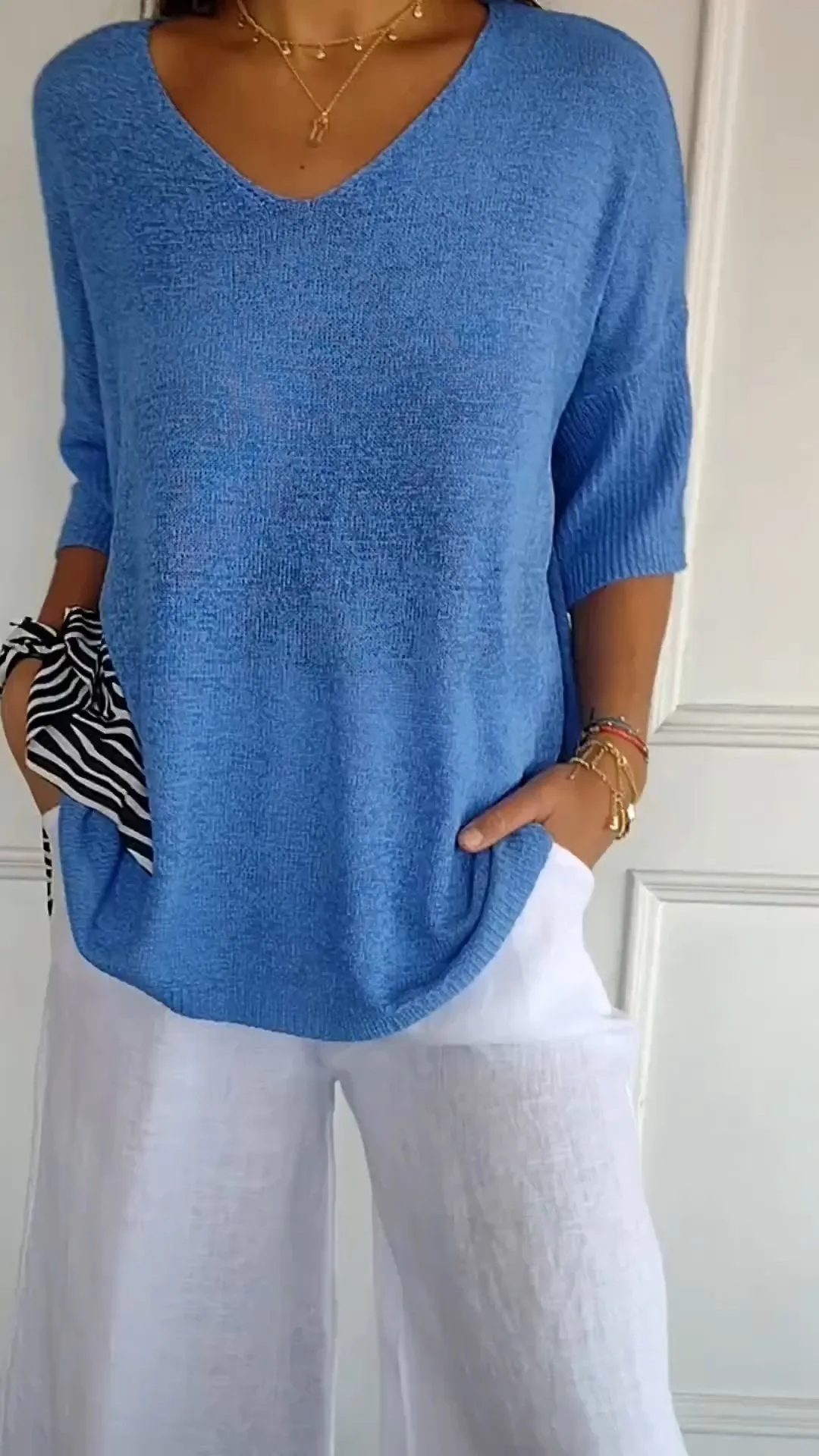 Lydia® | V-neck knitted top
