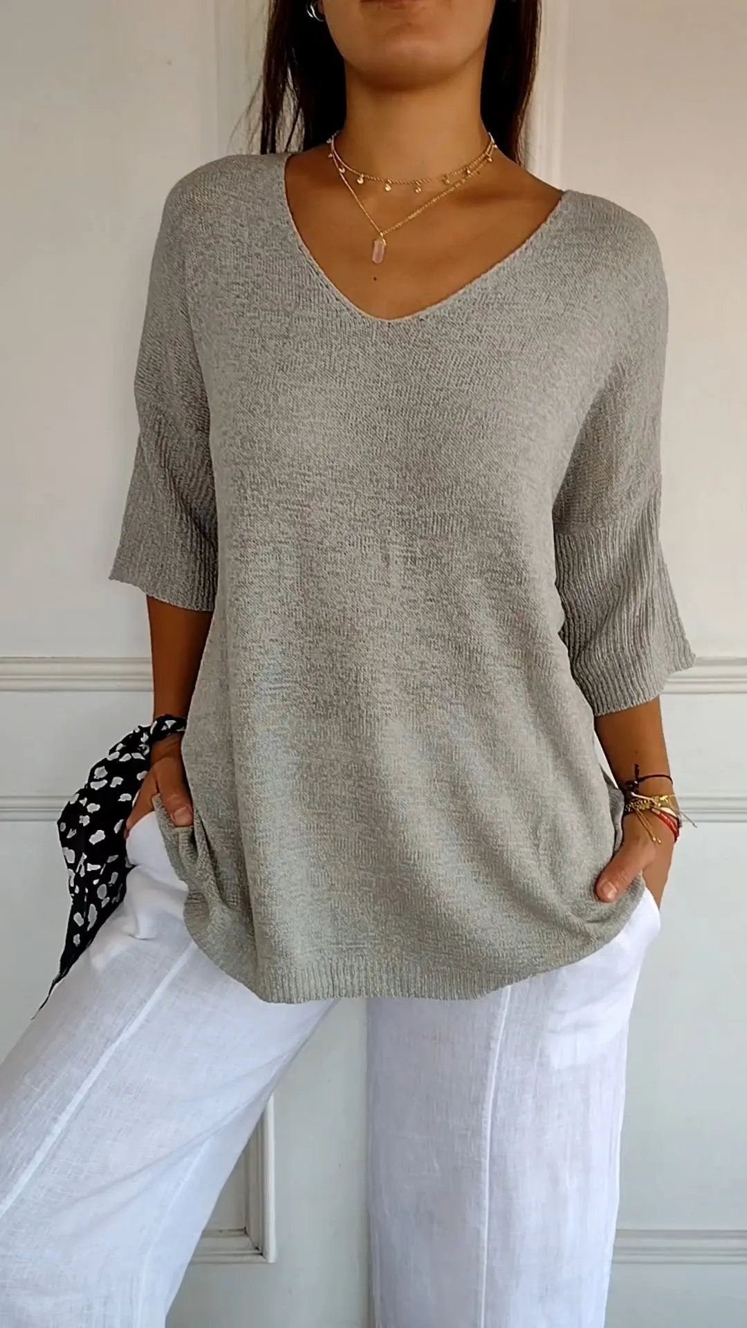 Lydia® | V-neck knitted top