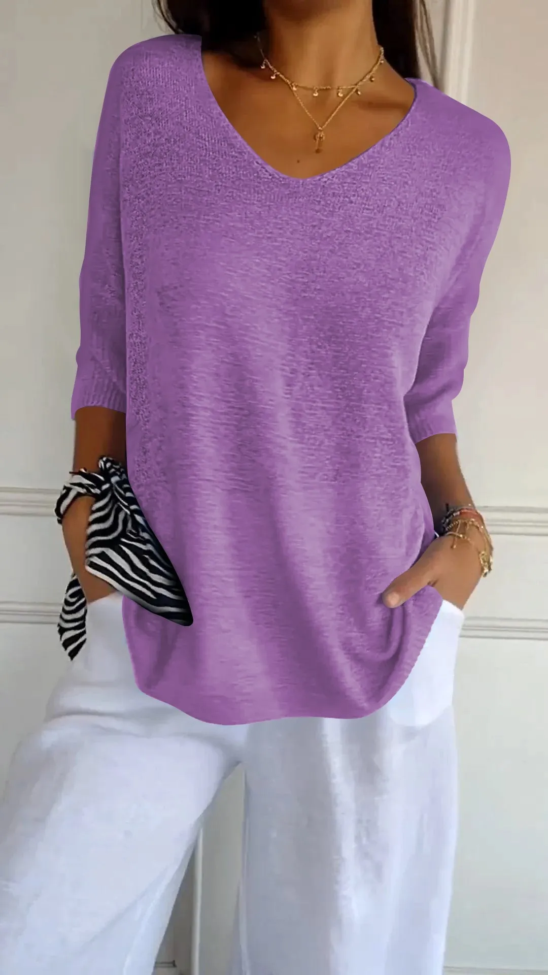 Lydia® | V-neck knitted top