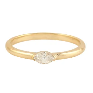 Marquise Cut Diamond Solitaire Sleek Band Ring In 18K Yellow Gold