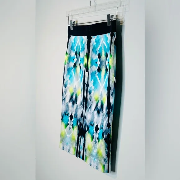 Milly Satin Diamond Stain Glass Blue Green Print Midi Pencil Skirt Size 4