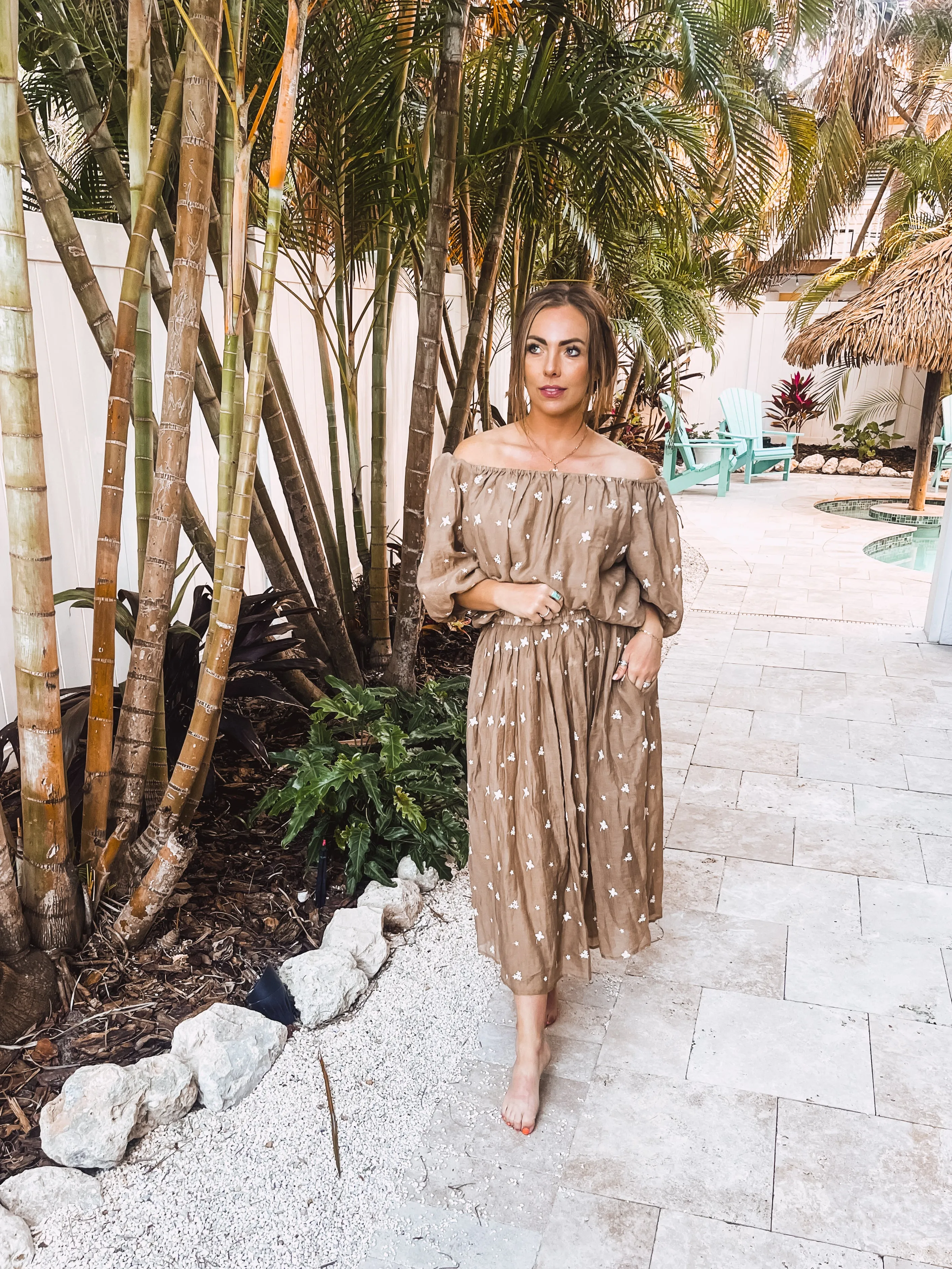 Mocha Bubble Sleeveless Embroidered Top