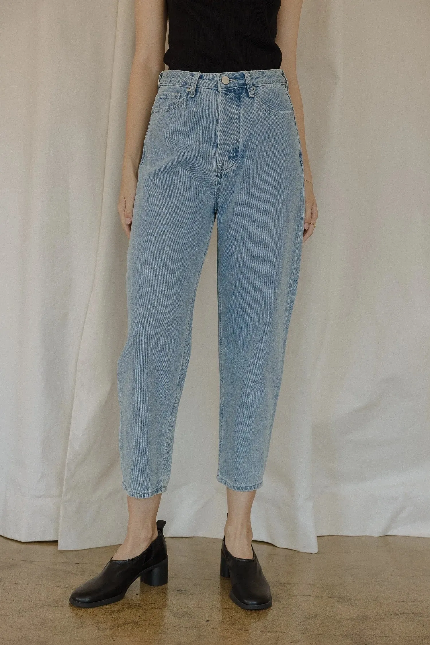 Mod Ref Marra Jeans – High-Waisted, Straight-Leg & Timeless Denim