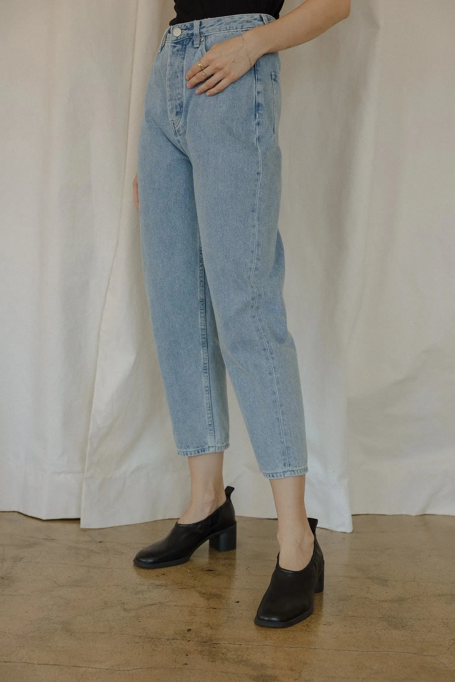 Mod Ref Marra Jeans – High-Waisted, Straight-Leg & Timeless Denim