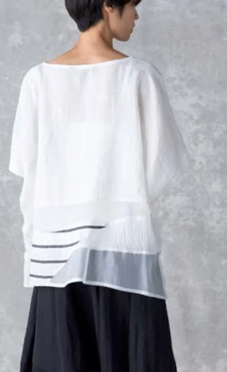 Moyuru White Short Sleeve Top