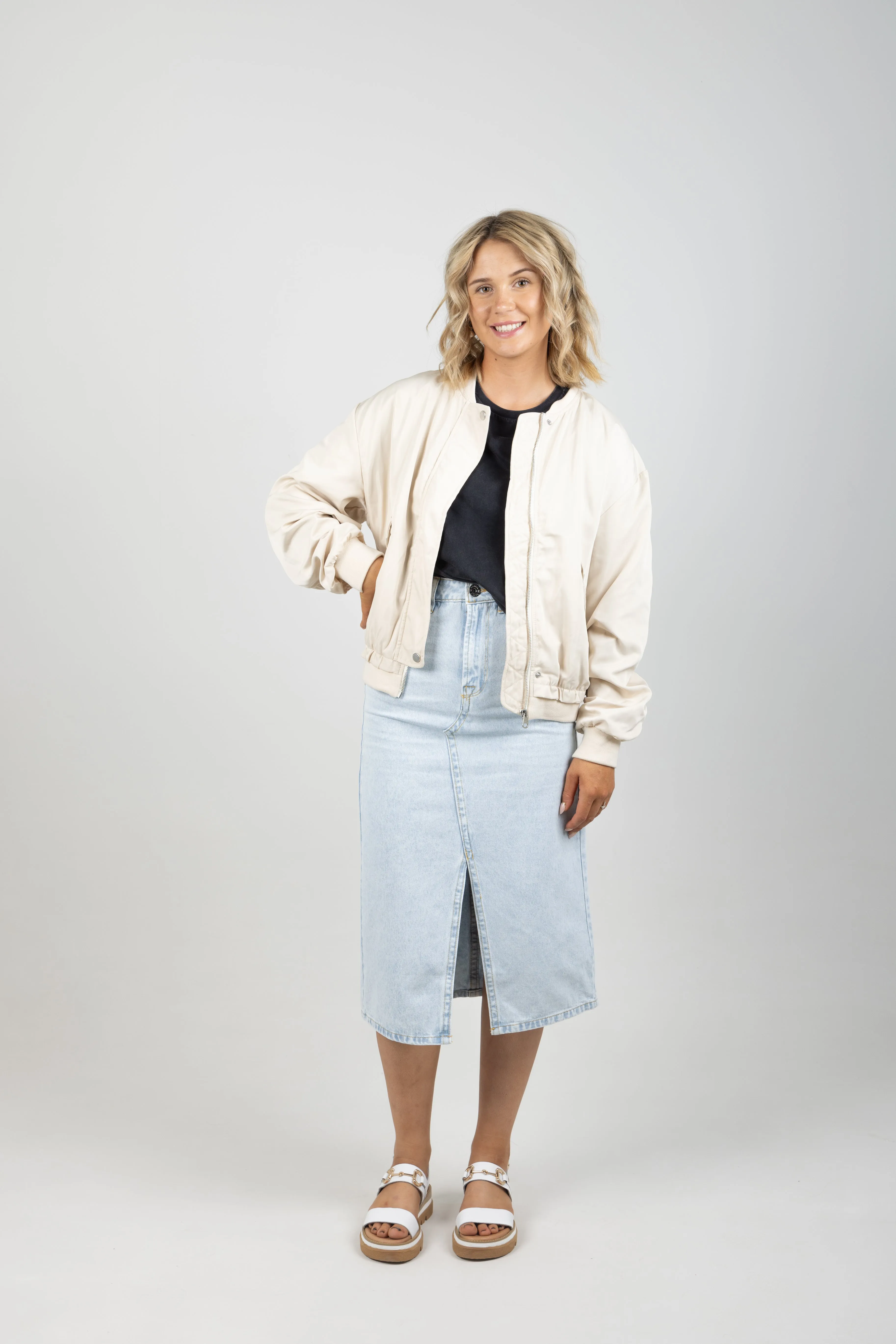 OVERSIZED BOMBER CREAM