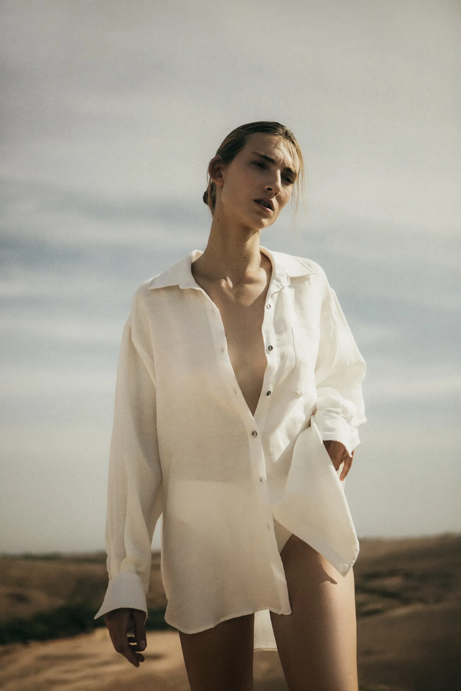 Oversized Button-Down Pool Shirt Dress in Linen Cupro