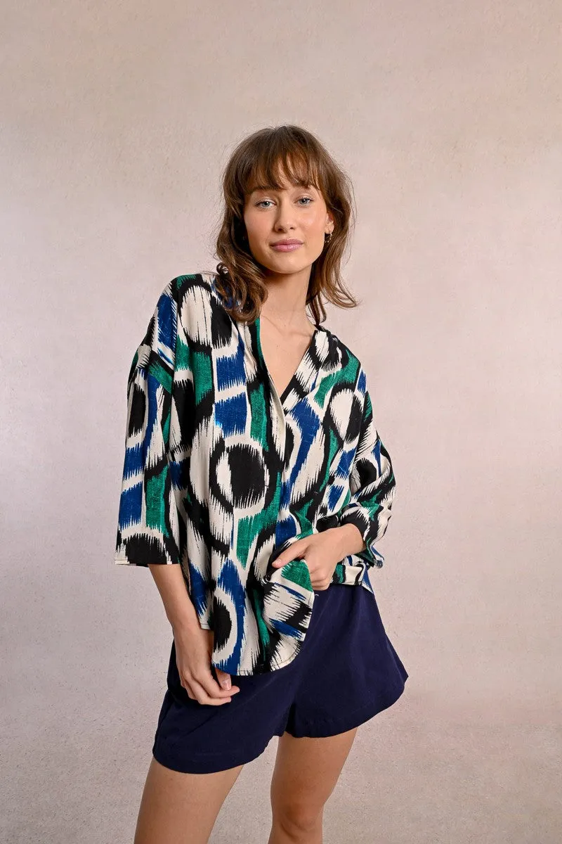 OVERSIZED PRINTED BLOUSE