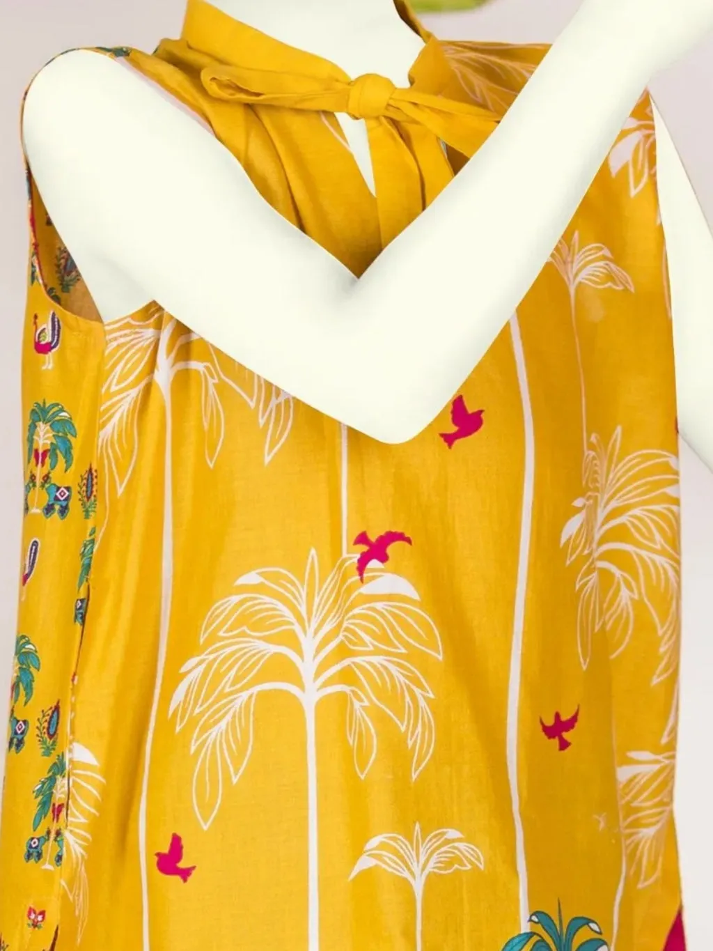 Pakistani kurta designs for the girls # K2675