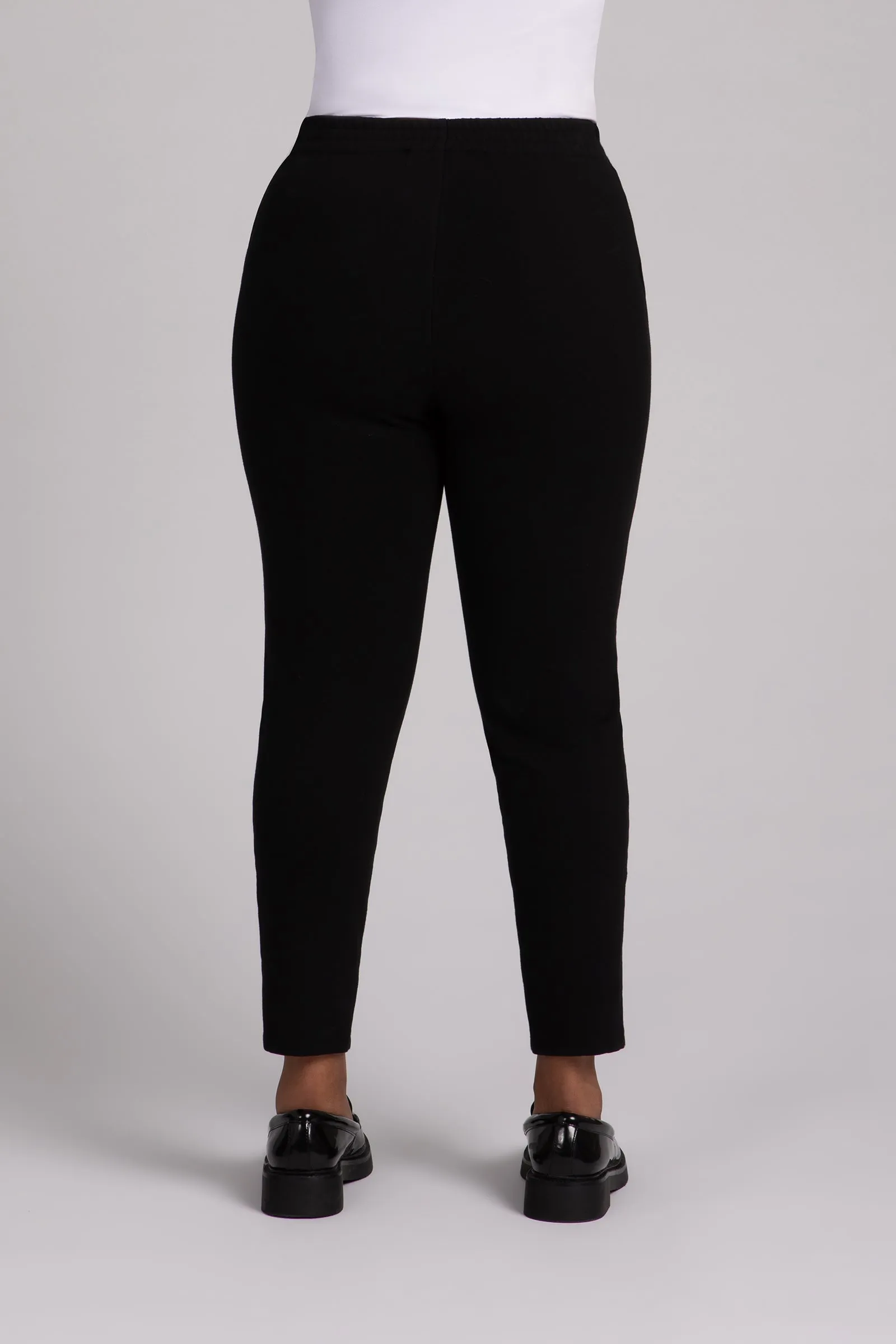 Ponte Pull On Pencil Ankle Pant