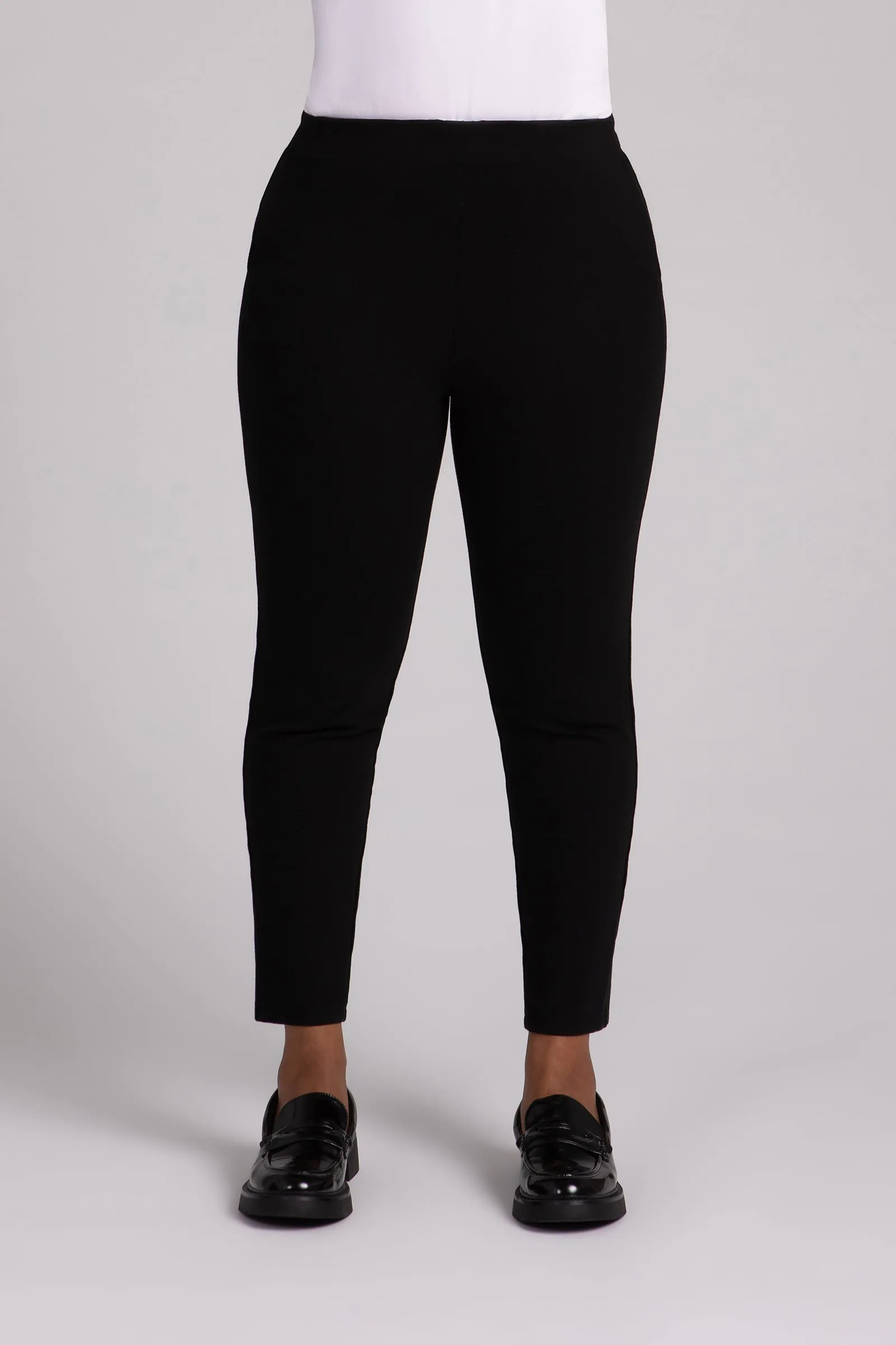 Ponte Pull On Pencil Ankle Pant