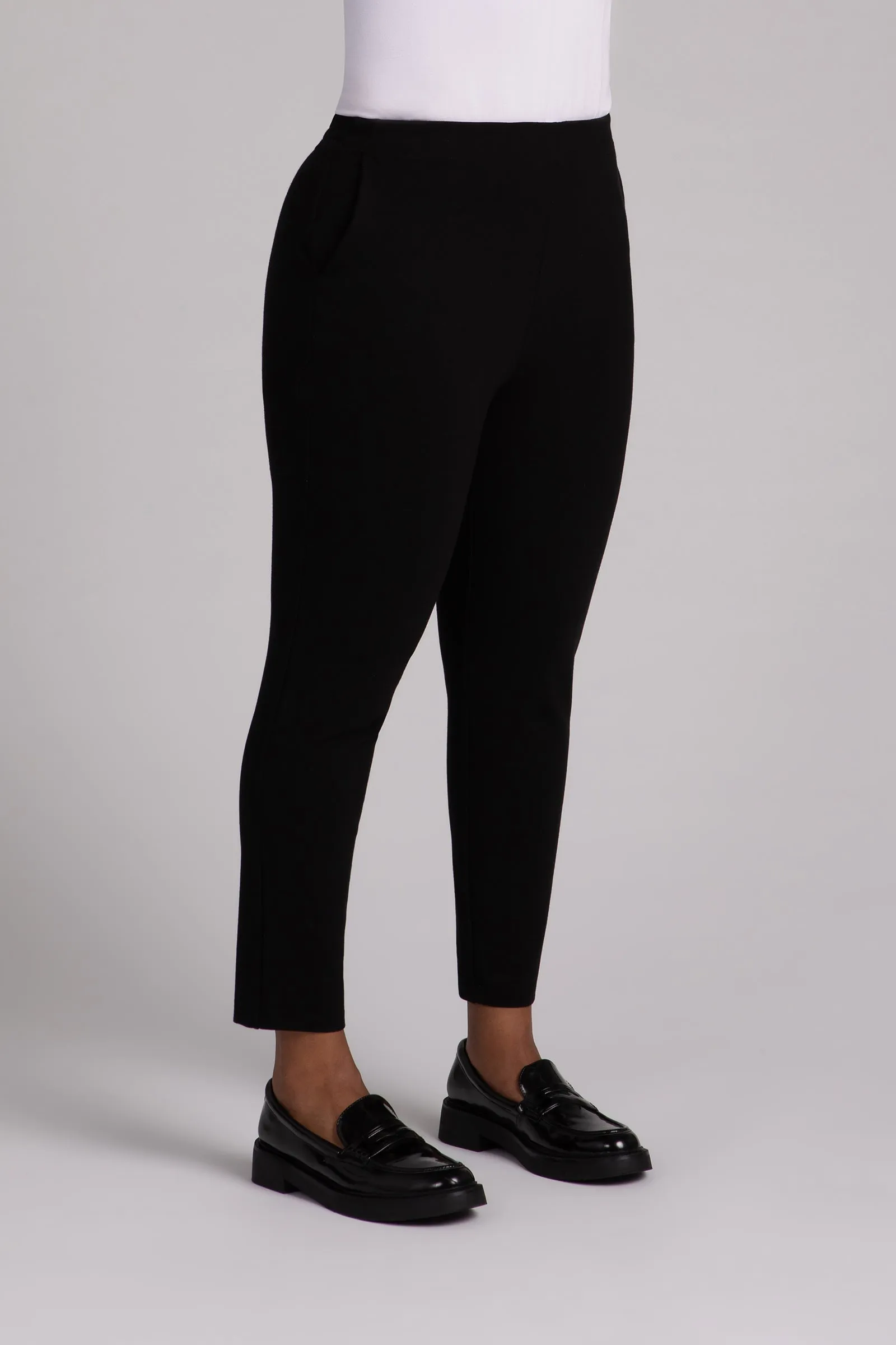 Ponte Pull On Pencil Ankle Pant