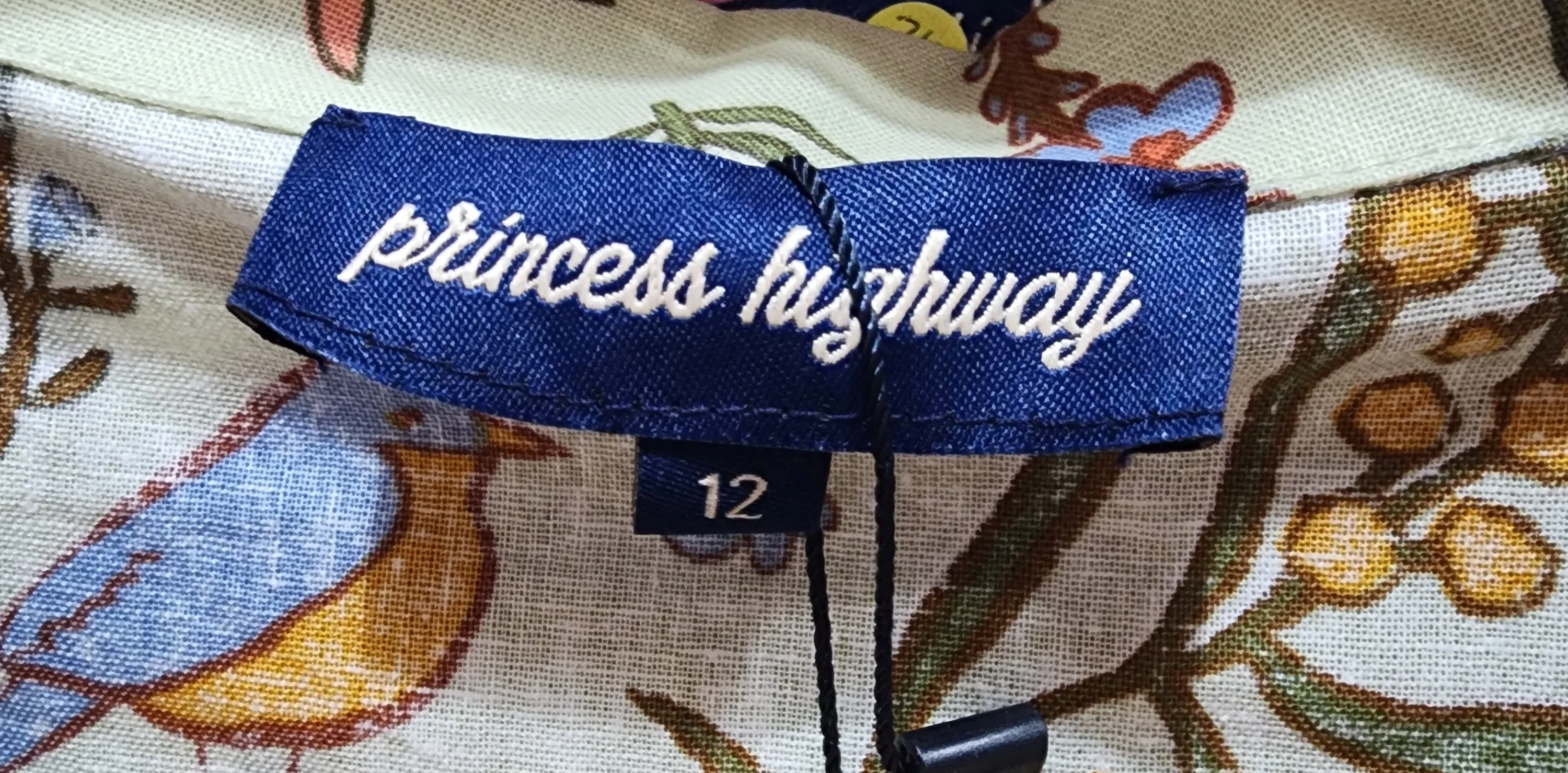 Princess Highway green sleeveless shirt size 12