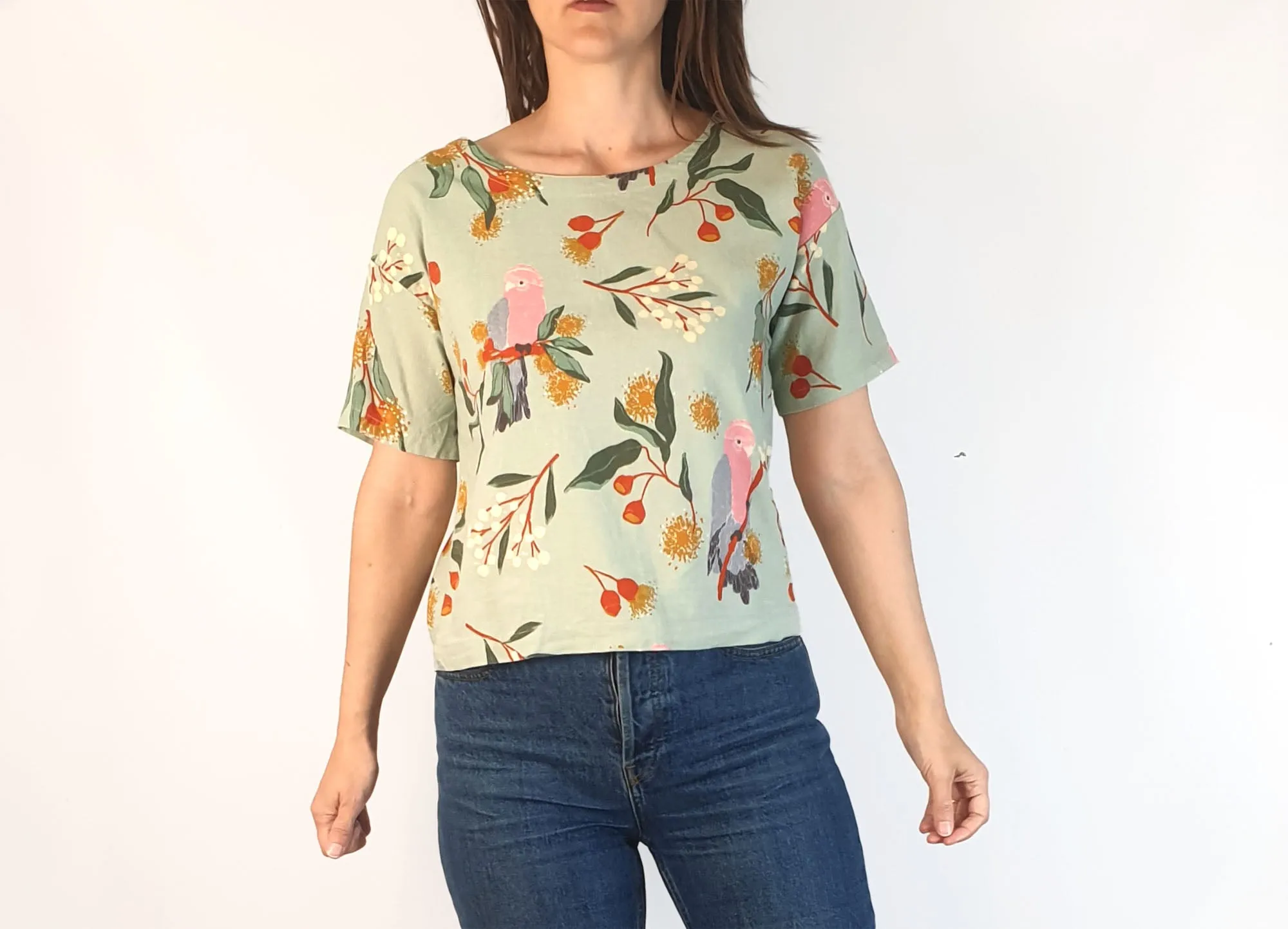 Princess Highway green top with galah print size 6, fits 6 and 8