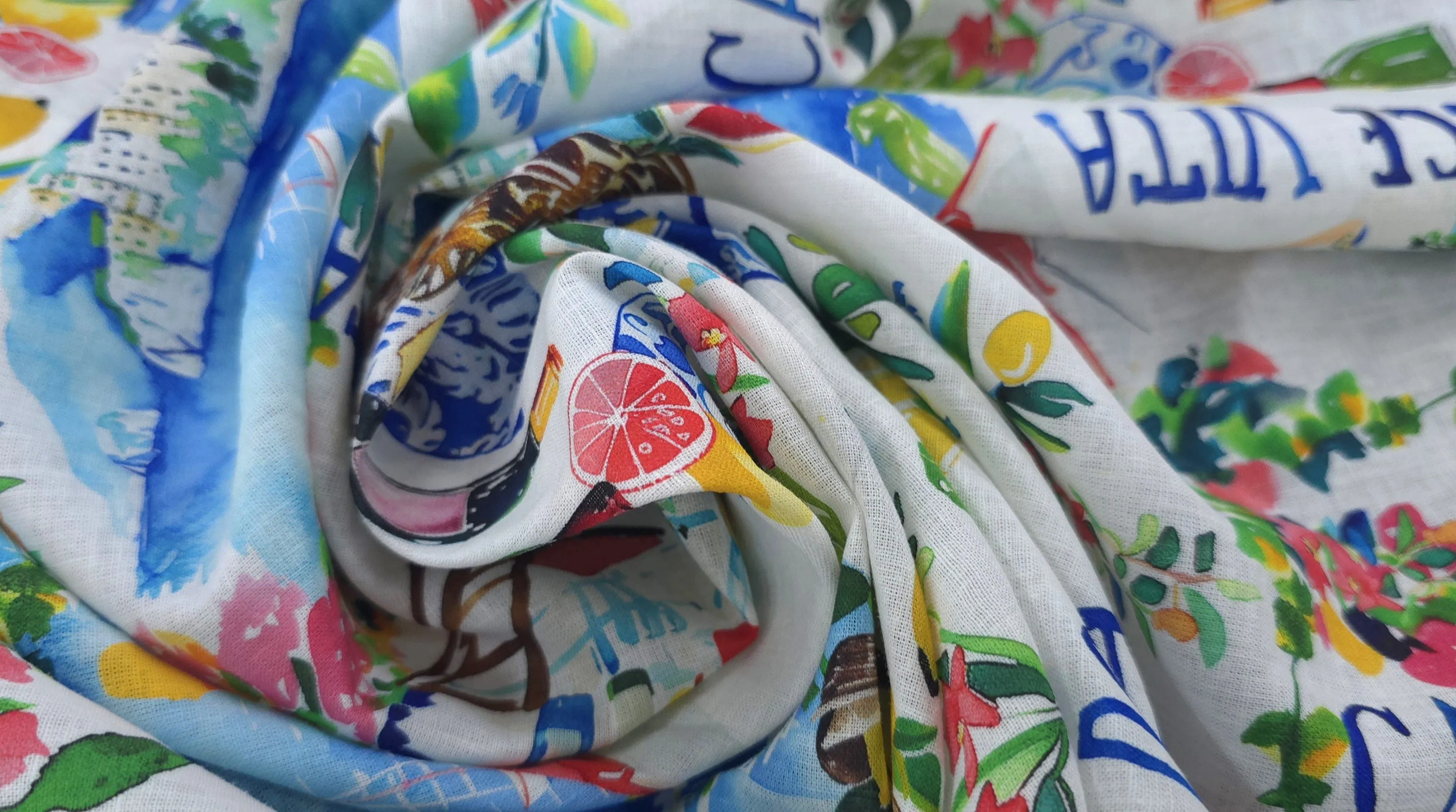 Printed Linen Blend La Dolce Vita