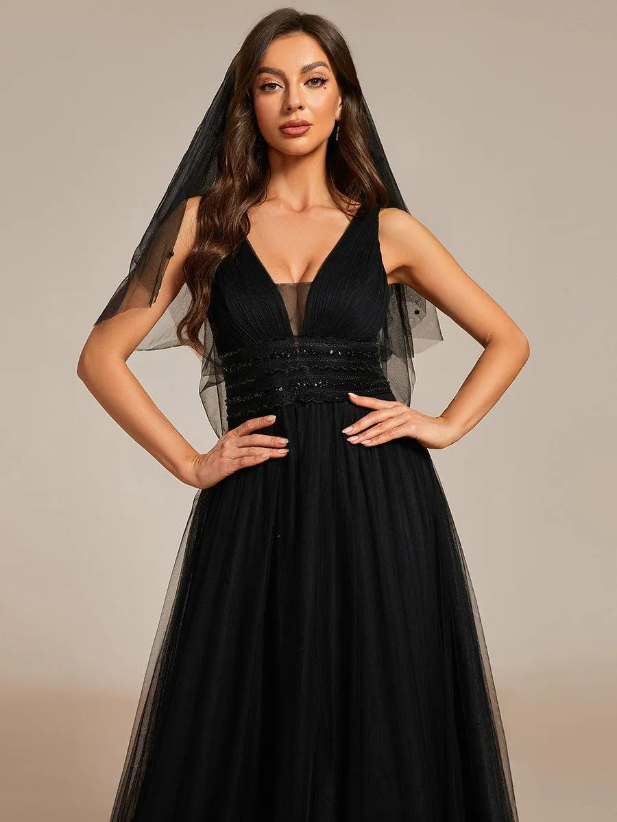 Robe de mariée longue sans manches en V profond et dos bas