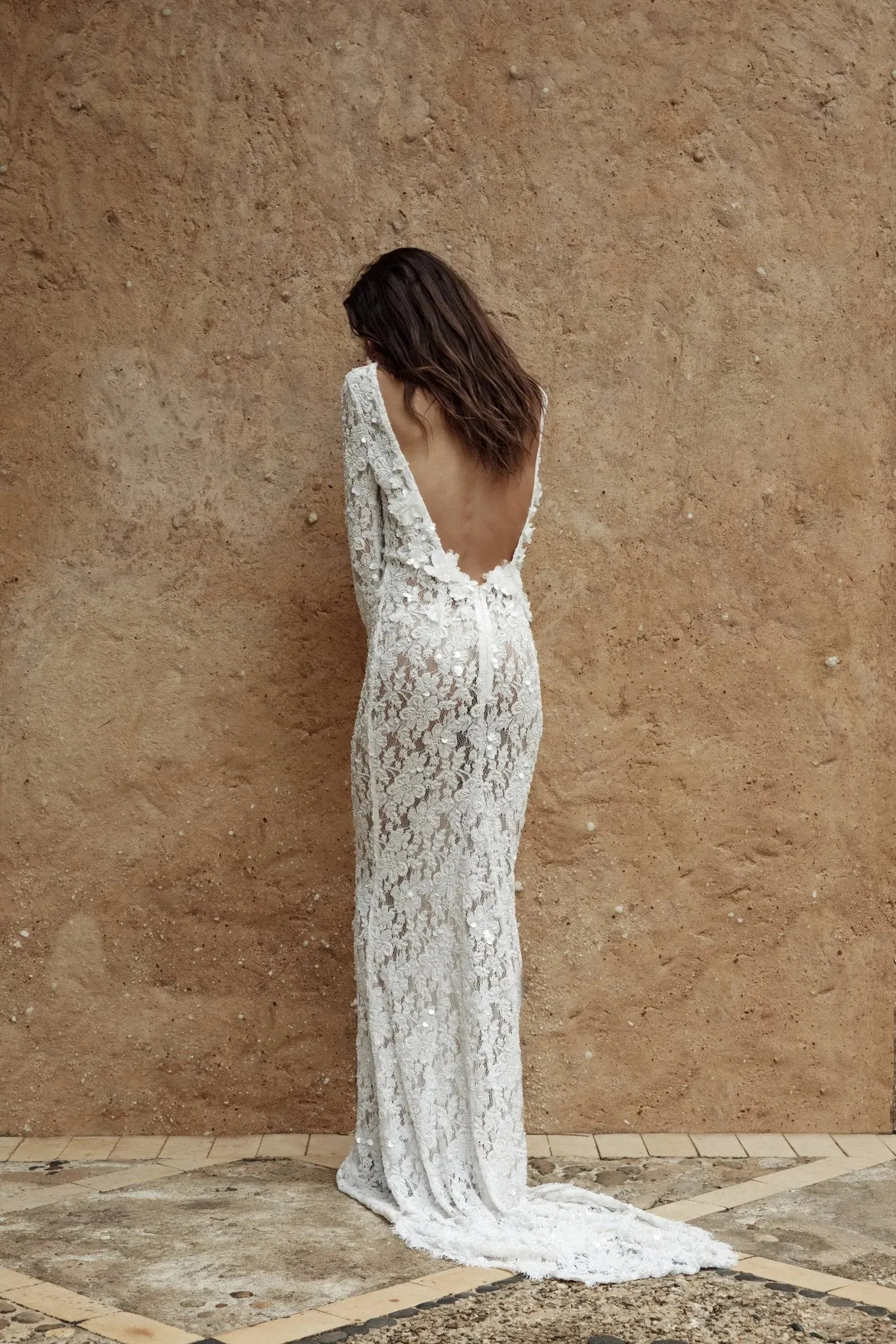Sexy Deep V-neck Weeding Dress Appliques Pearls Bride Robe Graceful Floor-length Bridal Dresses Vestidos De Novia