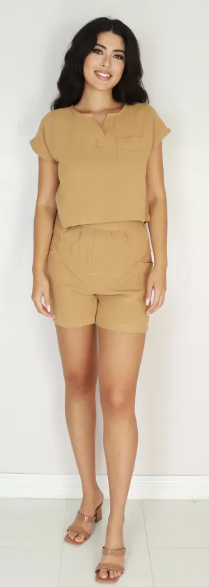 SHORT SLEEVE SPLIT NECK TOP
