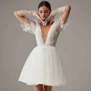 Short Wedding Party Dresses Puff Sleeves V Neck Tutu Ball Gowns Sexy Backless Mini Civil Bride Gowns