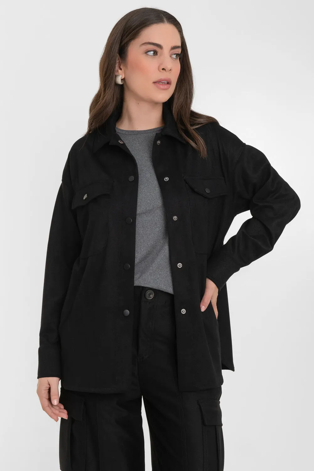 Sobrecamisa de gamuza fit oversized con bolsillos