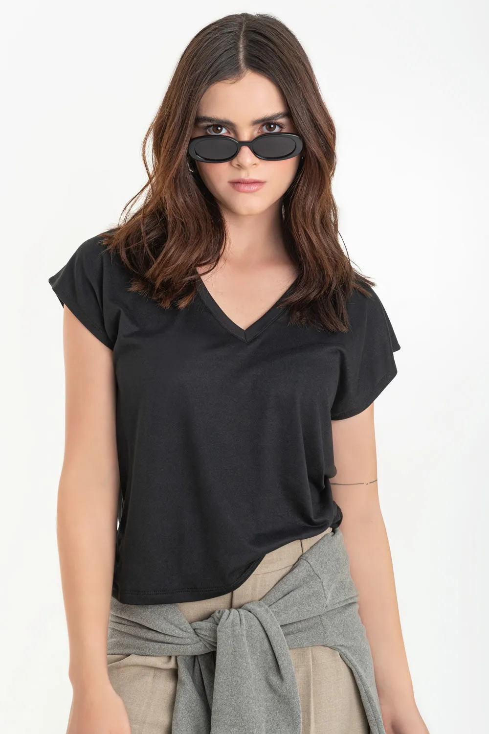 Top oversized cuello v manga corta