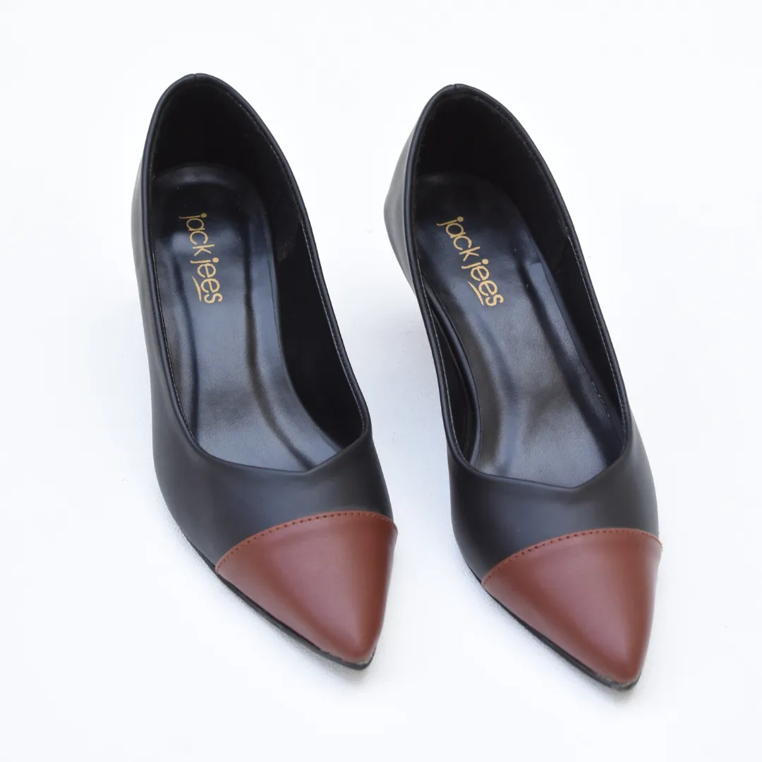 Two-Tone Pumps Black